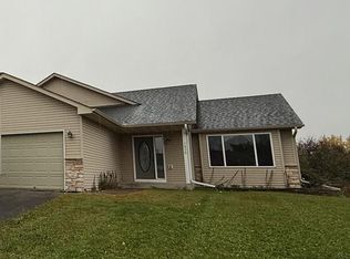 1630 W Maple St, River Falls, WI 54022