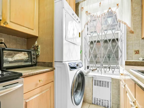 42-25 80th Street image 16 of 26