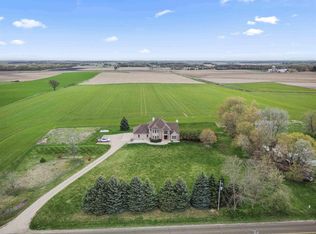 3251 Bailey Rd, Sun Prairie, WI 53590