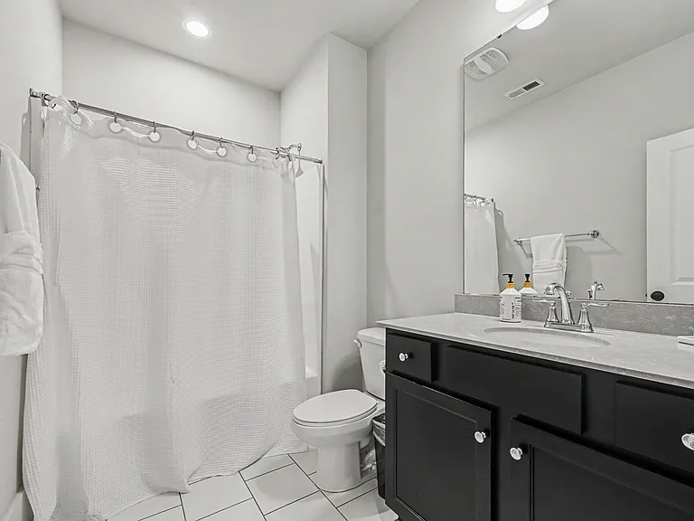 5222 Kelly St — Photo 4
