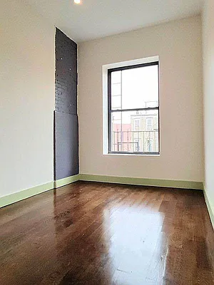 Rented by Pear NYC LLC | media 22