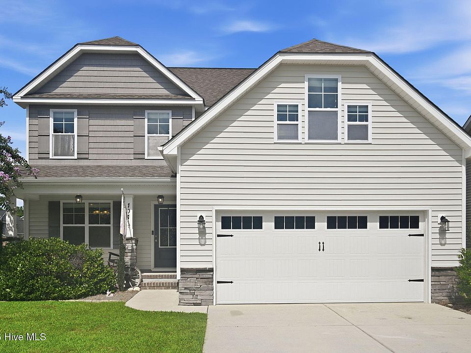 1st image of 101 Emerson Lane