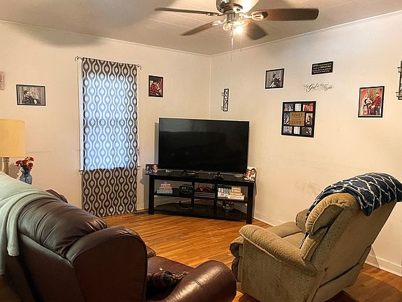 4th image of 109 Melton Ave