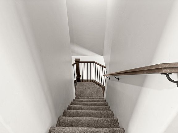 5th image of 1001 W Curly Hollow Dr #23