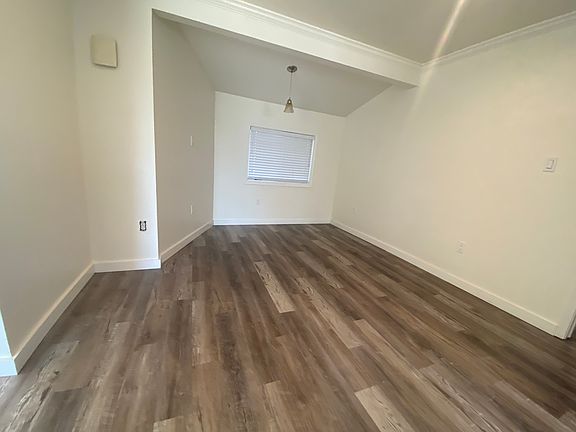 4th image of 3619 Moorland Ave