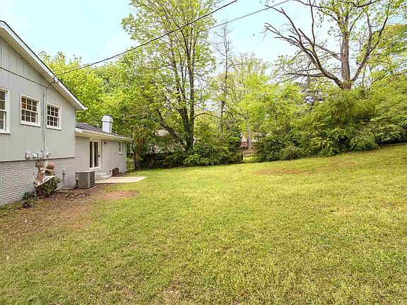 4th image of 1410 Linda Vista Ln