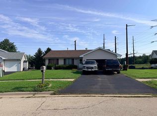 5488 Torque Rd, Loves Park, IL 61111