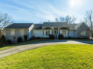145 Lakeshore Dr, Richmond, KY 40475