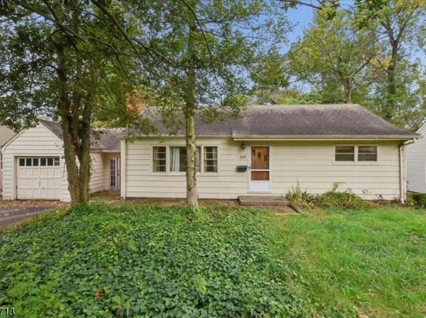 418 Chain O Hills Rd, Woodbridge Twp., NJ 07067