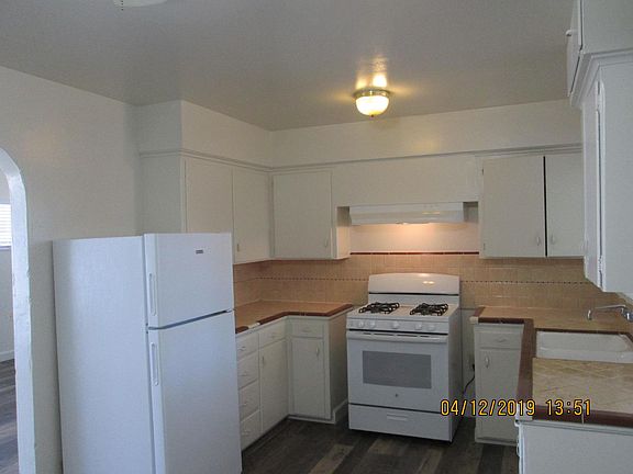 3rd image of 3204 E Harvard Ave