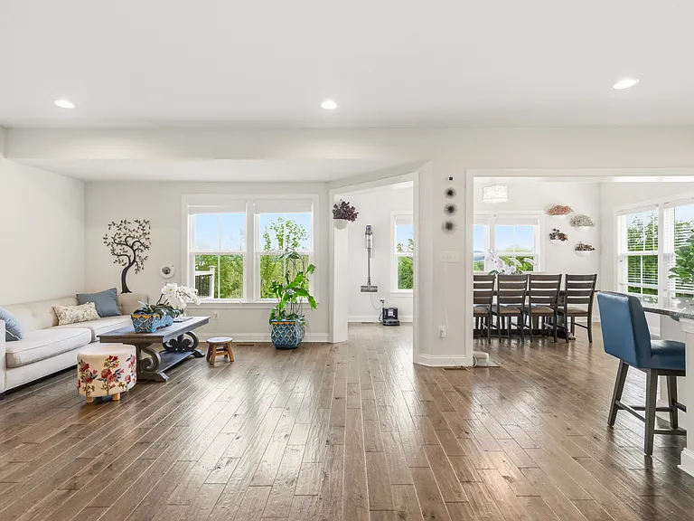 512 Quarry Point Rd — Photo 22