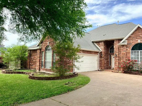 411 Chatham St, Sunnyvale, TX 75182