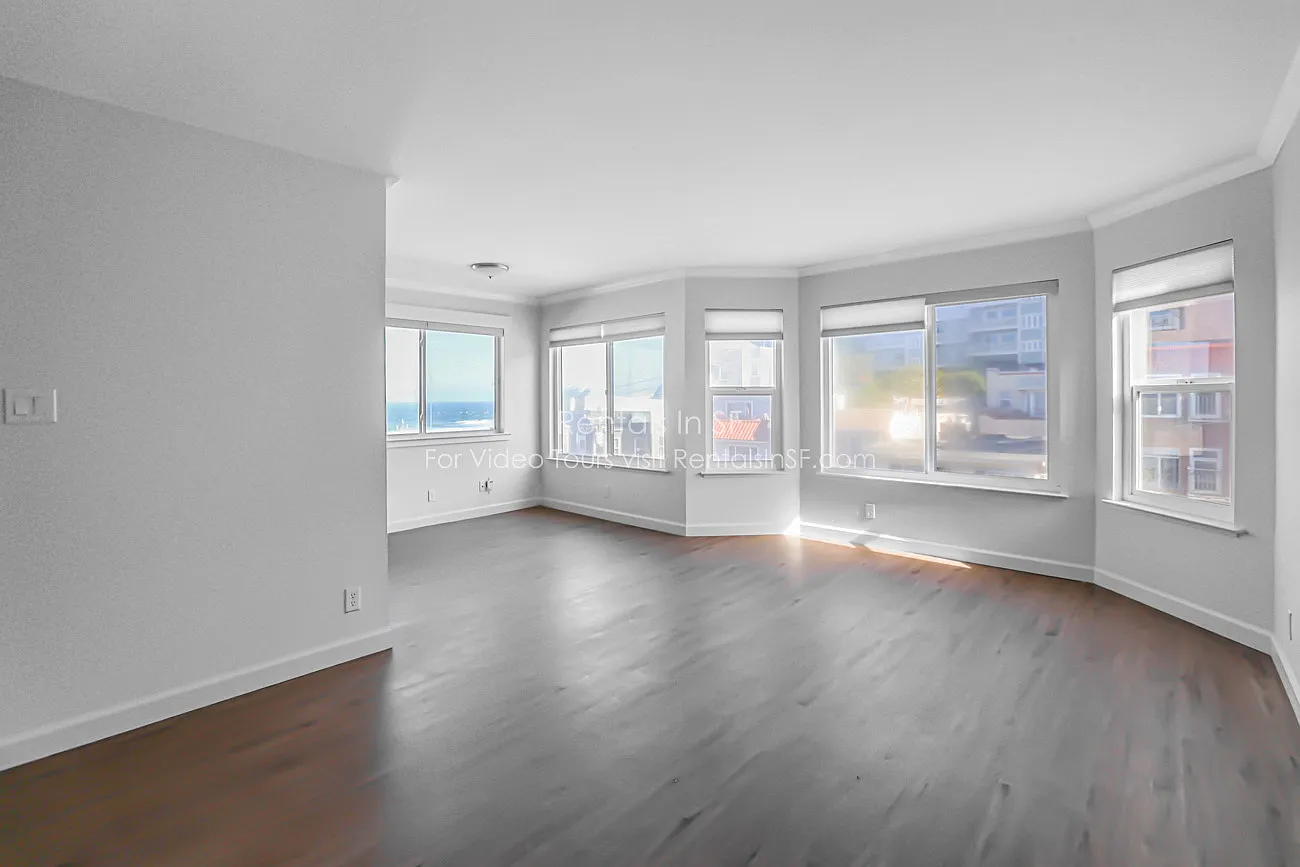 2 bed, 2.0 bath, 1000 sqft, $4,495 — Photo 2