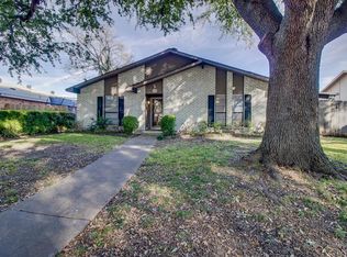 2512 Norway Dr, Garland, TX 75040