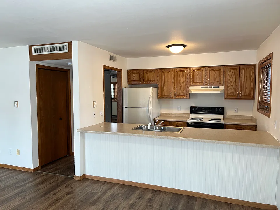 213 Ash St #213