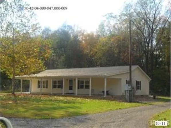 12517 3a Rd, Plymouth, IN 46563