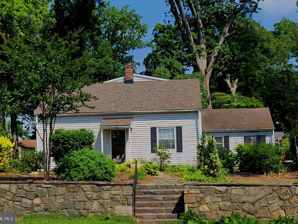 1st image of 2503 Ferris Rd