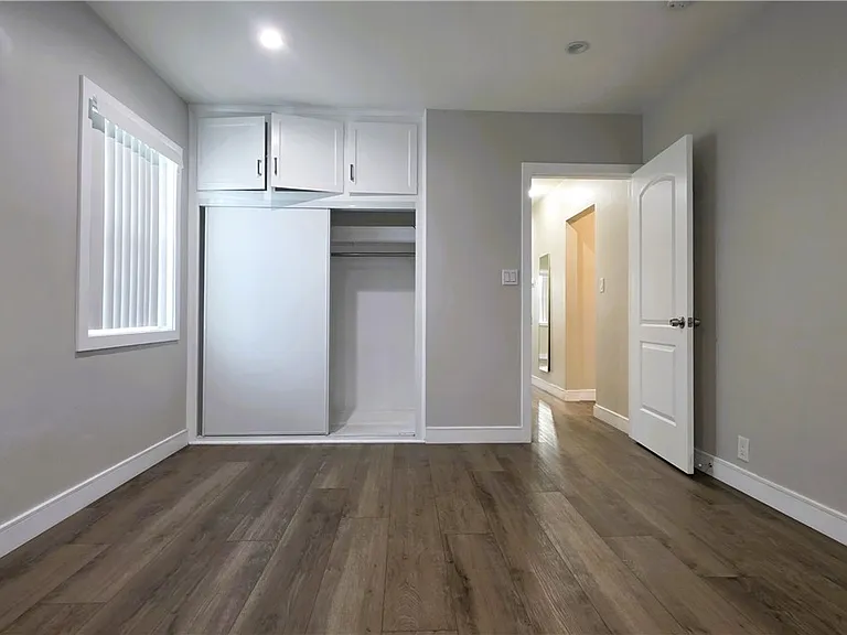 2431 N Lamer St — Photo 10
