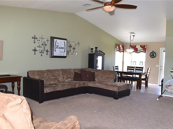 3rd image of 15421 Lilly Garden Ln