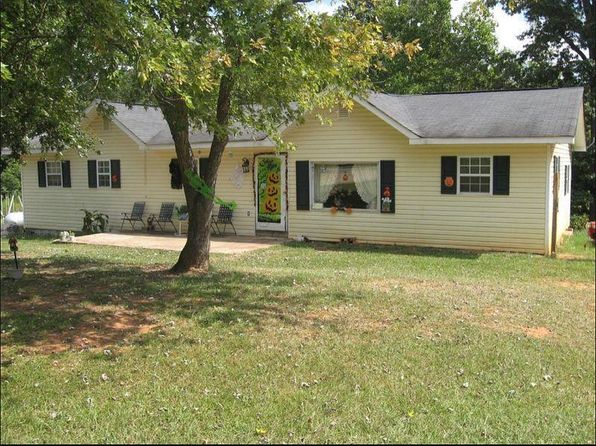 2 Martin Rd