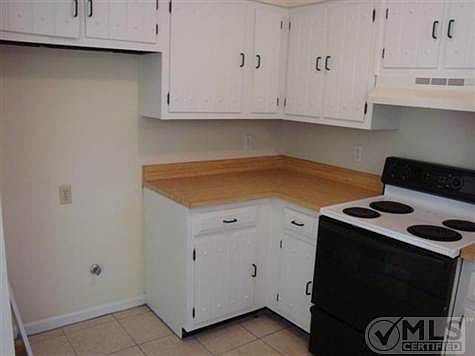 4th image of 5631 Cypress Cir