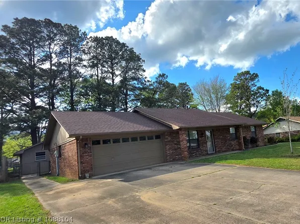 106 Patrick Ln, Poteau, OK 74953