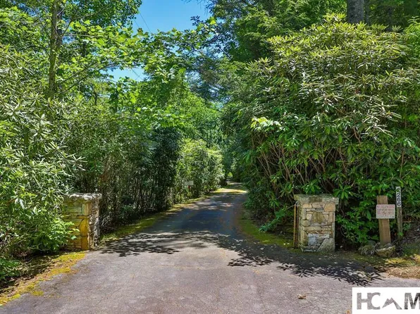 2266 S 4th Street, Highlands, NC 28741