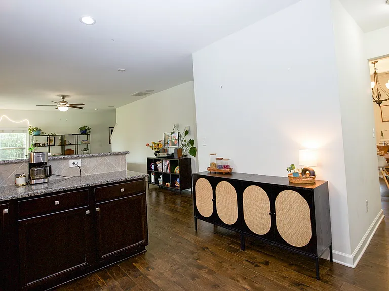 5415 Nessee St — Photo 14