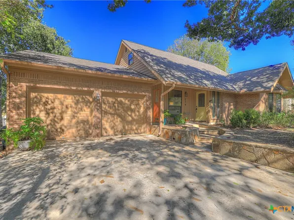 114 Algarita St, San Marcos, TX 78666