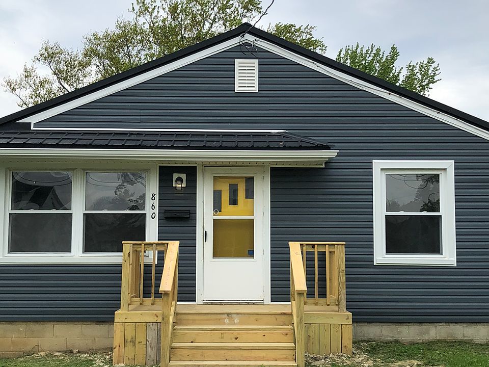 1st image of 860 Oak Grove Ave