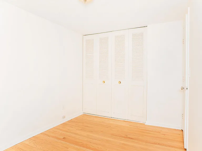 430 Blossom Tree Ct — Photo 22