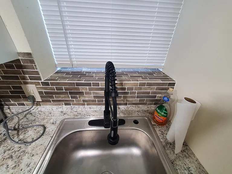 4744 N Laramie Ave — Photo 2
