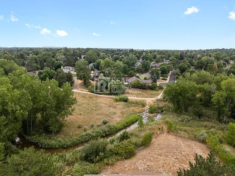 7006 E Dry Creek Pl — Photo 2