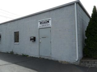 15 N Henry St, Edgerton, WI 53534