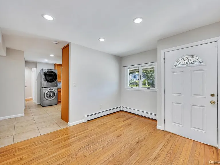 153 Sunrise Ln — Photo 9