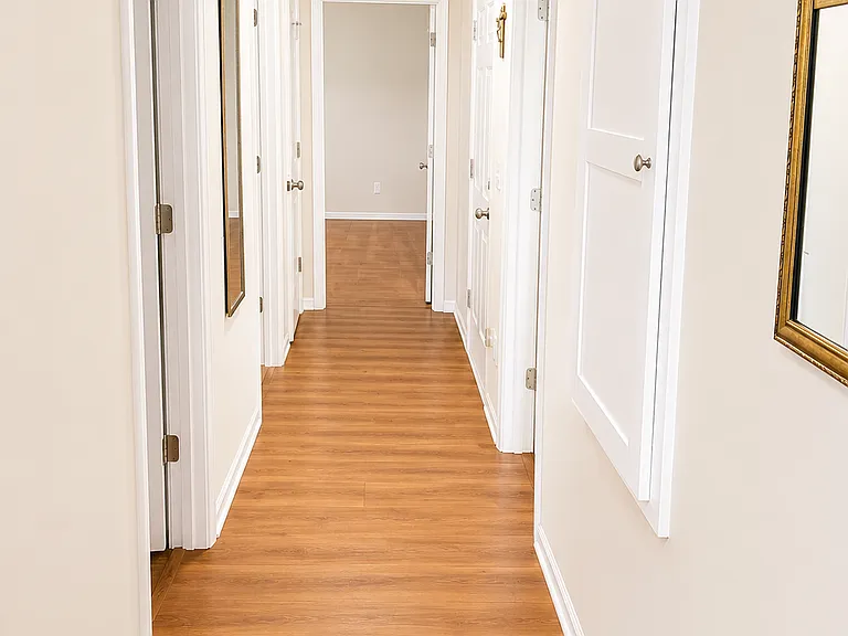 233 Glossy Green Ln — Photo 2