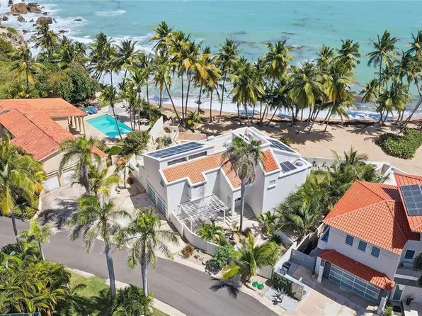 32 SHELL CASTLE, HUMACAO, PR 00791