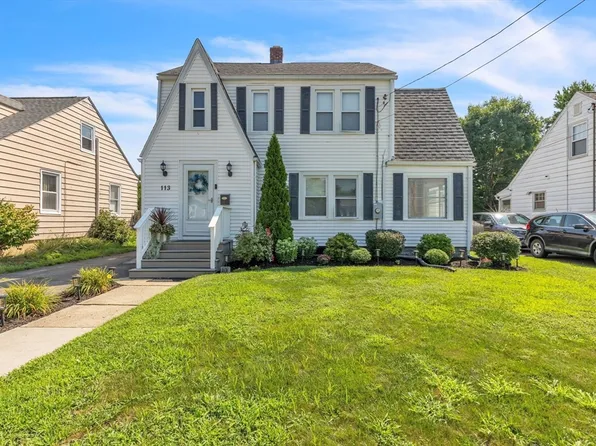 113 Winton St, Springfield, MA 01118