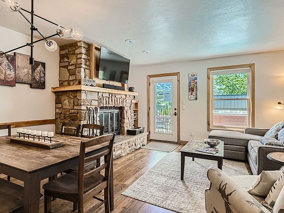 2nd image of 200 N Ridge Street UNIT R- A