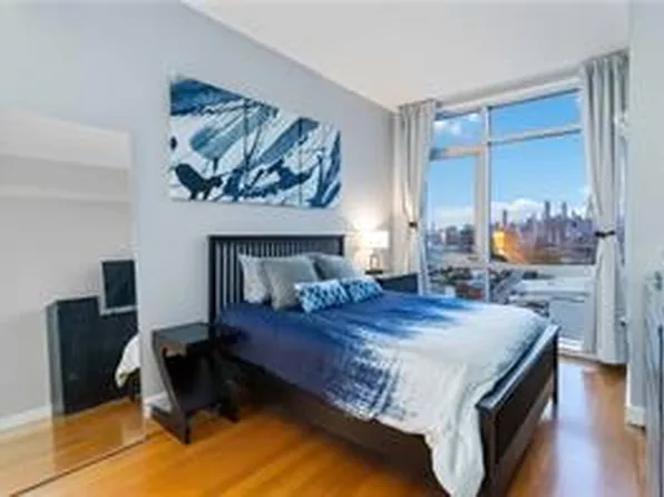 11-24 31st Avenue image 6 of 18