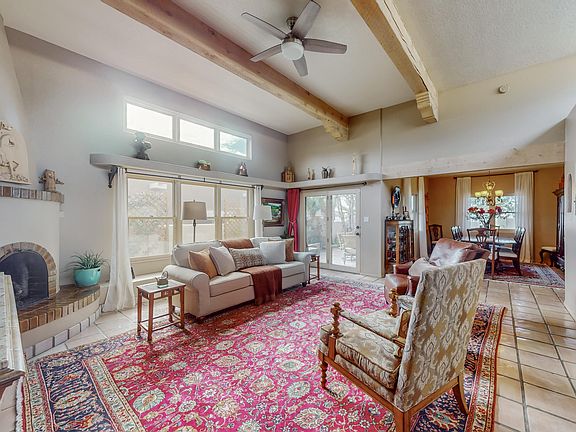 4th image of 2752 Wolfberry Pl NE