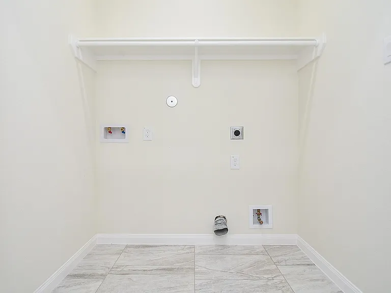 2807 Topiary Ln — Photo 30