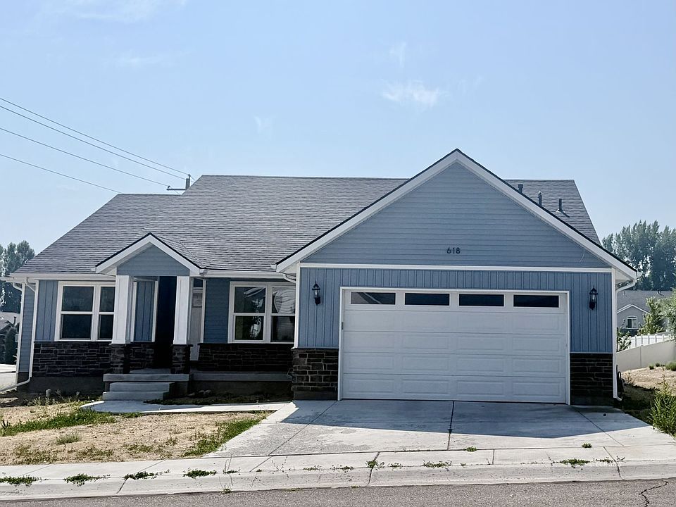 1st image of 618 Tasha Way