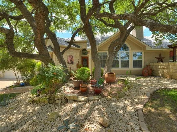 139 Double Eagle Dr #139, Austin, TX 78738