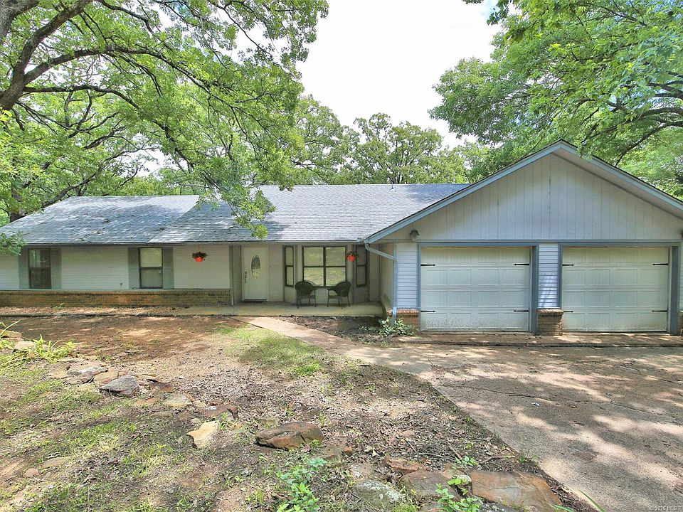 1st image of 125 Hickory Hill Dr