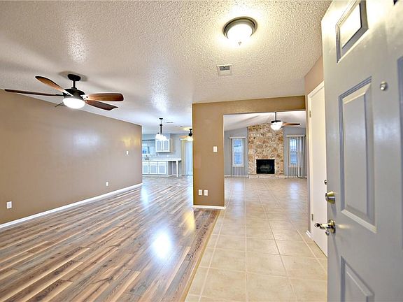 3rd image of 11028 Hard Rock Rd