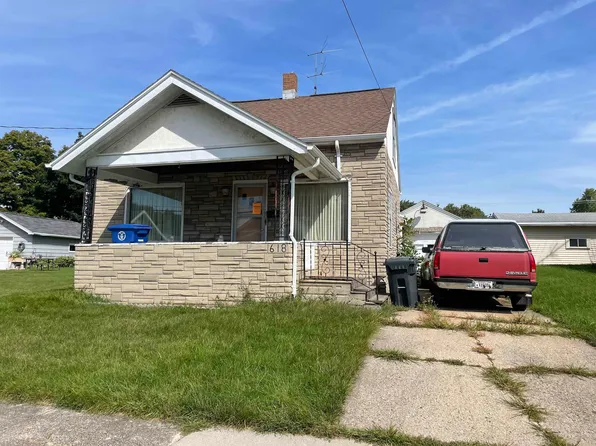 618 Park Ave, Little Chute, WI 54140