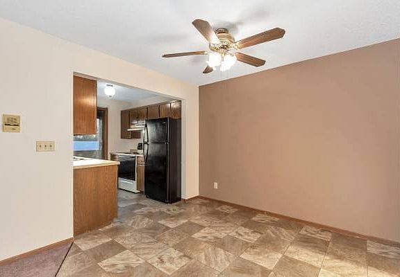 2nd image of 2048 15th St N APT 5