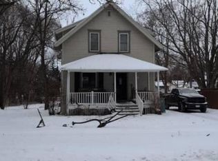 412 7th St SE, Waseca, MN 56093