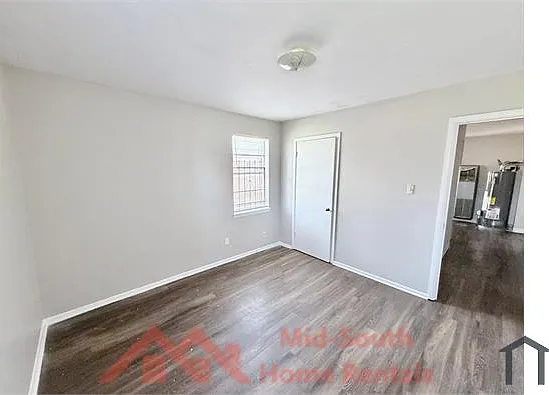 1353 Fairfax St — Photo 8